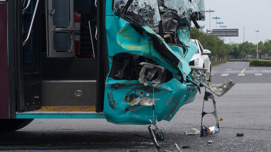 Indianapolis Bus Accident Attorneys 317-881-2700