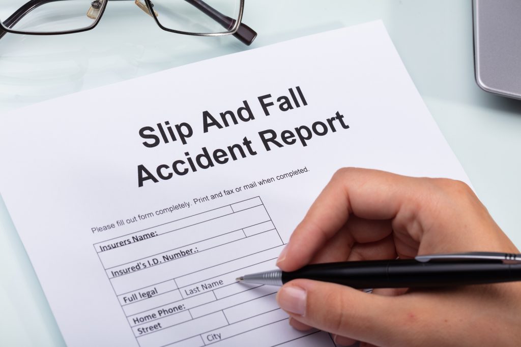 Indianapolis Slip and Fall Lawyers 317-881-2700
